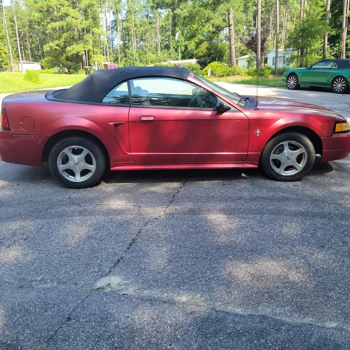 2002 Ford SN95 Mustang - Image 2 of 9