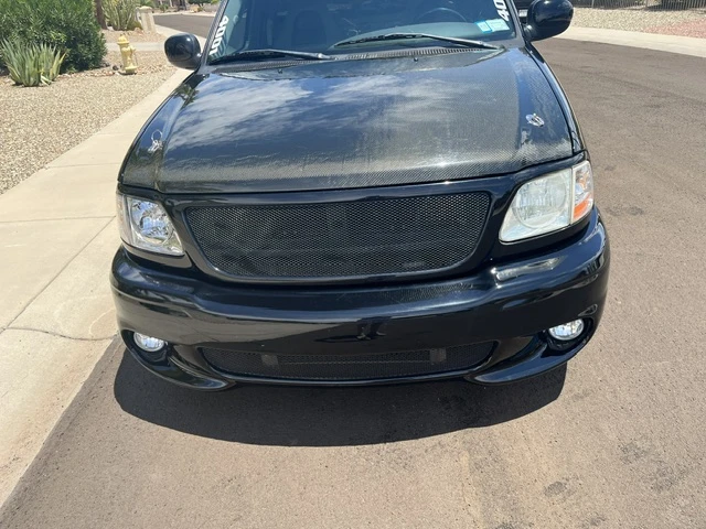 2002 Ford F-150 SVT Lightning 10th Gen - Image 8 of 16