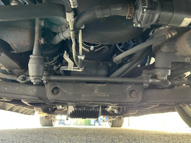 2002 Ford F-150 SVT Lightning 10th Gen - Image 13 of 16