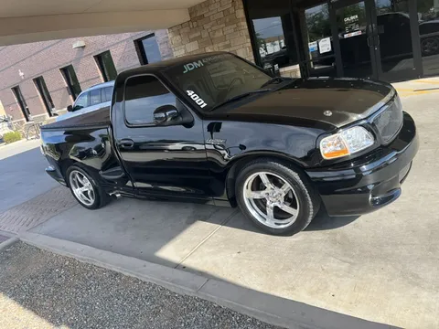 2002 Ford SVT Lightning