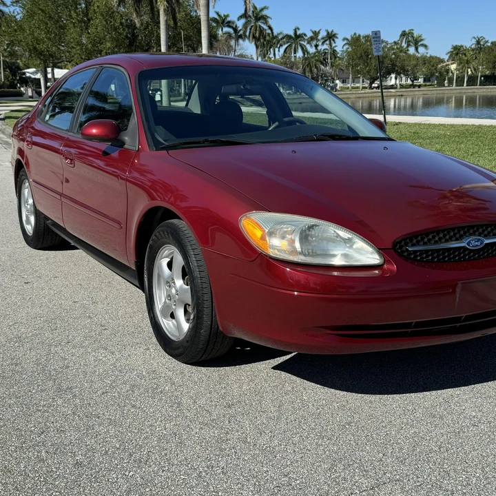 2002 Ford Taurus 4th Gen - Image 3 of 12