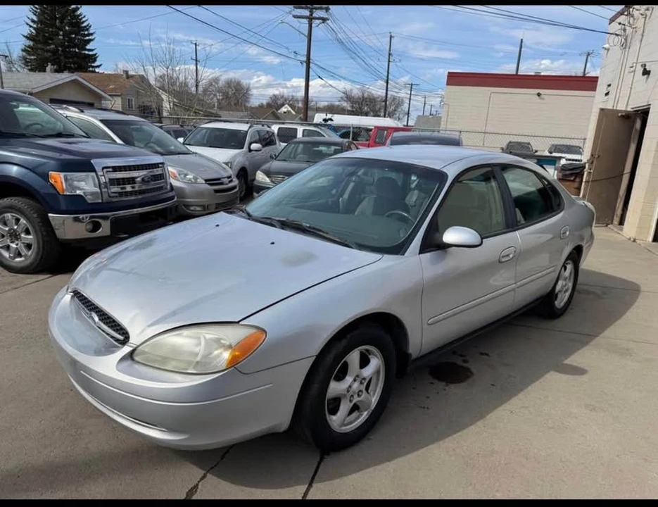 2002 Ford Taurus 4th Gen - Image 8 of 17