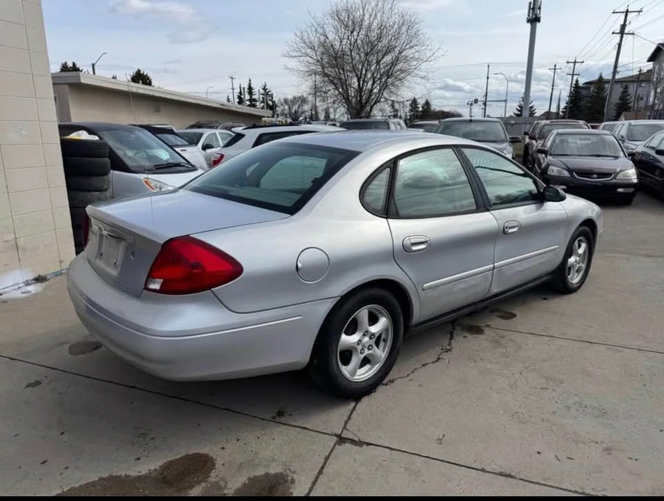 2002 Ford Taurus 4th Gen - Image 3 of 17