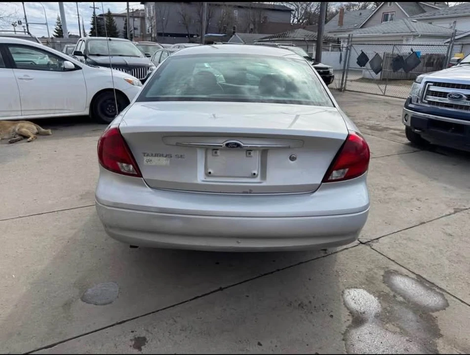 2002 Ford Taurus 4th Gen - Image 5 of 17