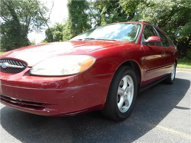 2002 Ford Taurus 4th Gen - Image 10 of 12