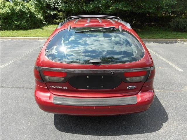 2002 Ford Taurus 4th Gen - Image 5 of 12