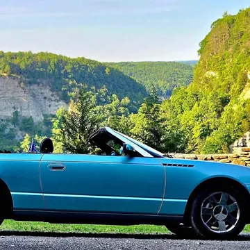 2002 Ford Thunderbird