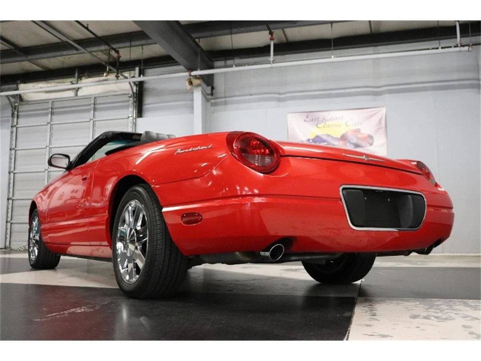 2002 Ford Thunderbird 11th Gen - Image 7 of 31