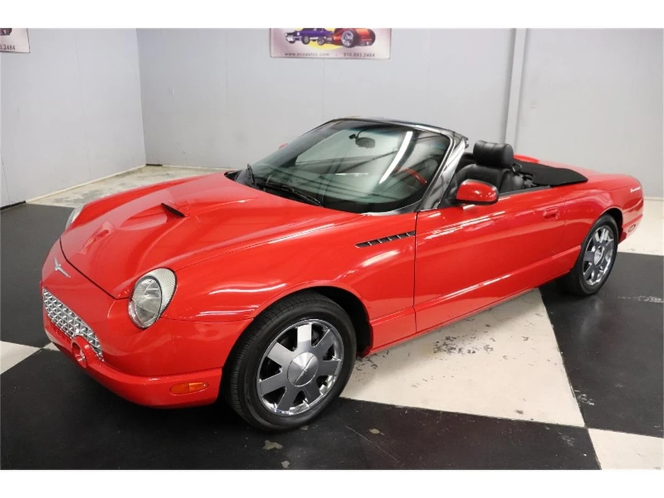 2002 Ford Thunderbird 11th Gen - Image 9 of 31