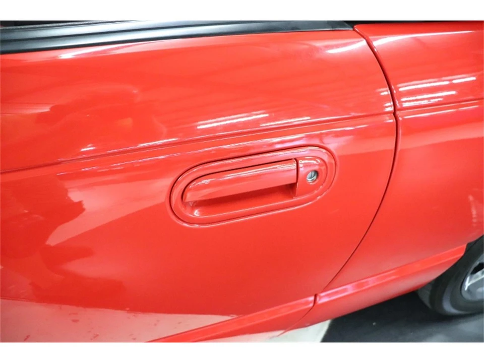 2002 Ford Thunderbird 11th Gen - Image 19 of 31