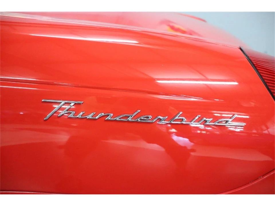 2002 Ford Thunderbird 11th Gen - Image 20 of 31