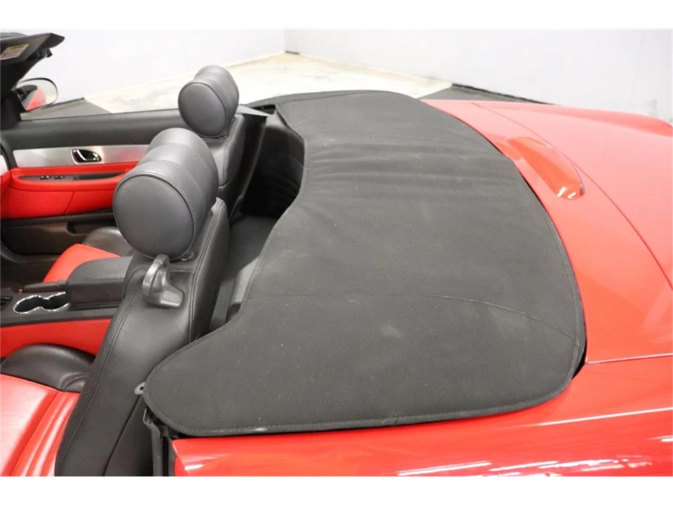 2002 Ford Thunderbird 11th Gen - Image 22 of 31