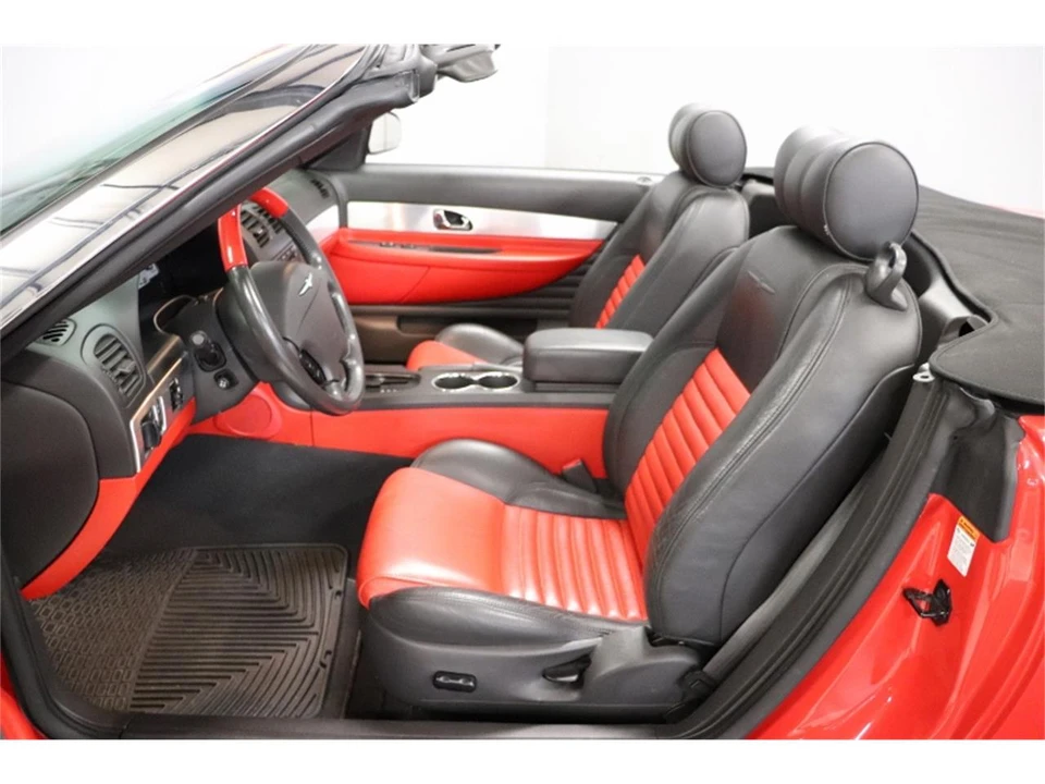 2002 Ford Thunderbird 11th Gen - Image 26 of 31