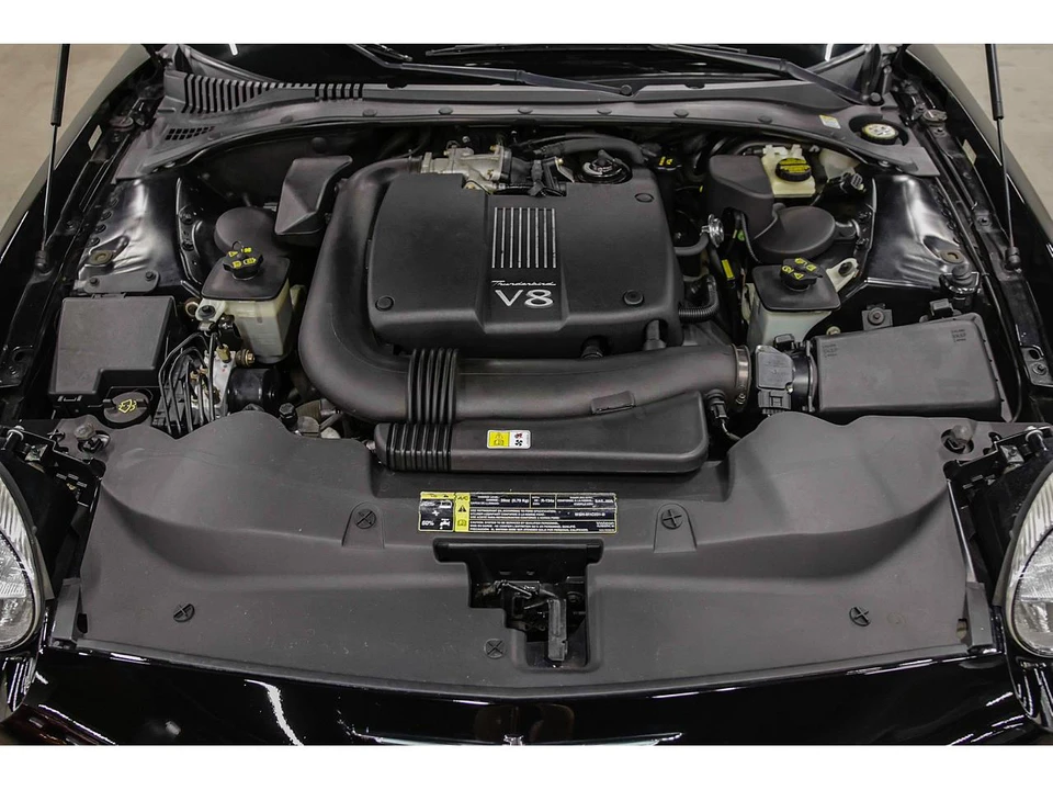 2002 Ford Thunderbird 11th Gen - Image 8 of 9