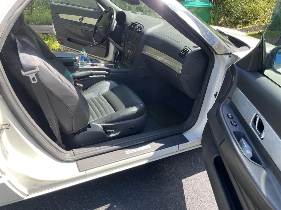 2002 Ford Thunderbird 11th Gen - Image 3 of 7