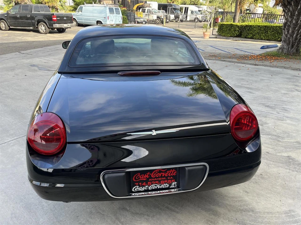 2002 Ford Thunderbird 11th Gen - Image 8 of 31