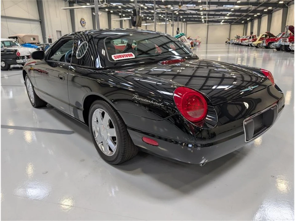 2002 Ford Thunderbird 11th Gen - Image 8 of 16