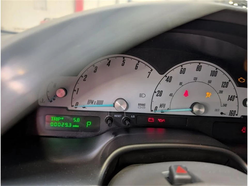 2002 Ford Thunderbird 11th Gen - Image 12 of 16