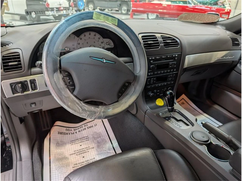 2002 Ford Thunderbird 11th Gen - Image 11 of 16