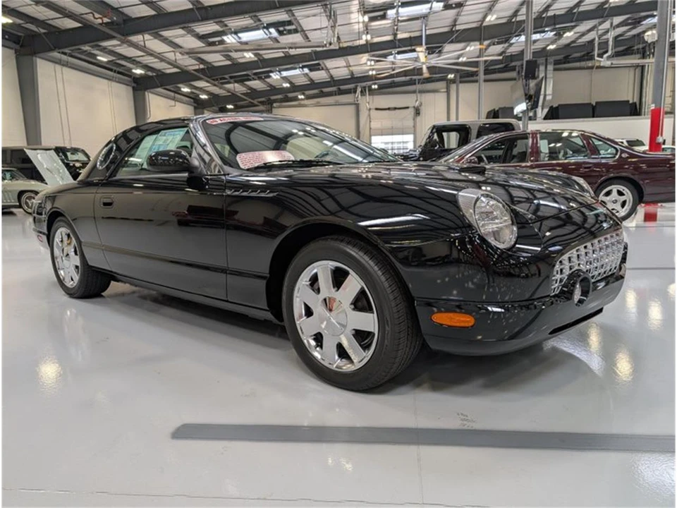 2002 Ford Thunderbird 11th Gen - Image 5 of 16