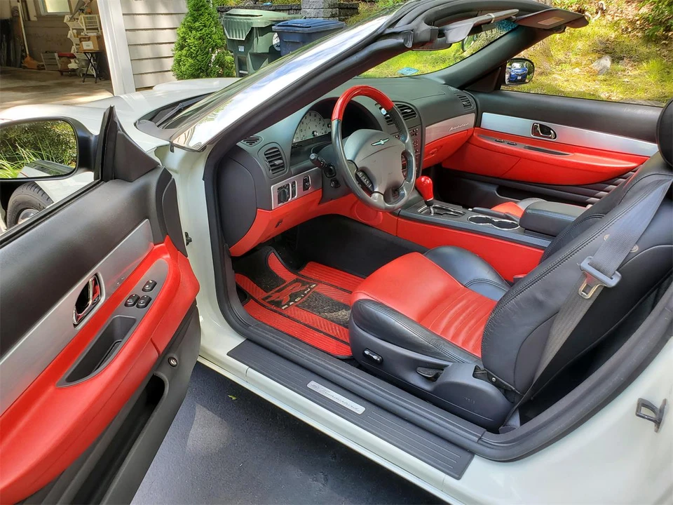 2002 Ford Thunderbird 11th Gen - Image 13 of 18