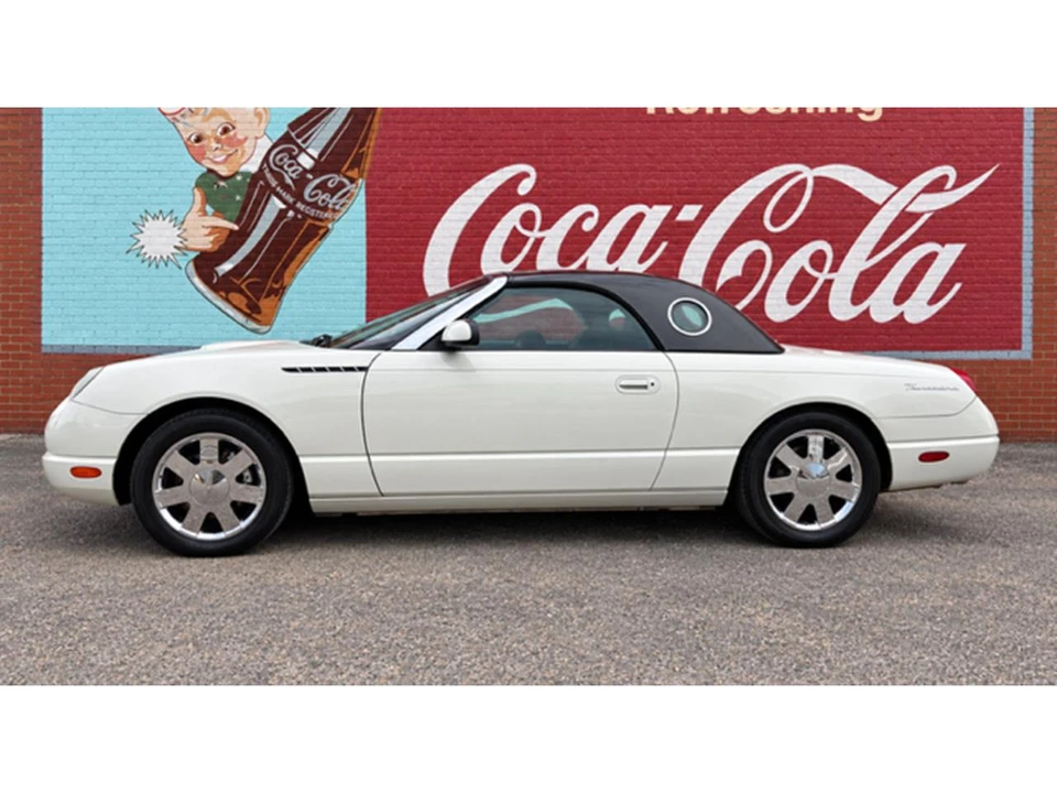 2002 Ford Thunderbird 11th Gen - Image 5 of 8