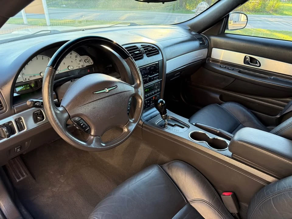2002 Ford Thunderbird 11th Gen - Image 17 of 20
