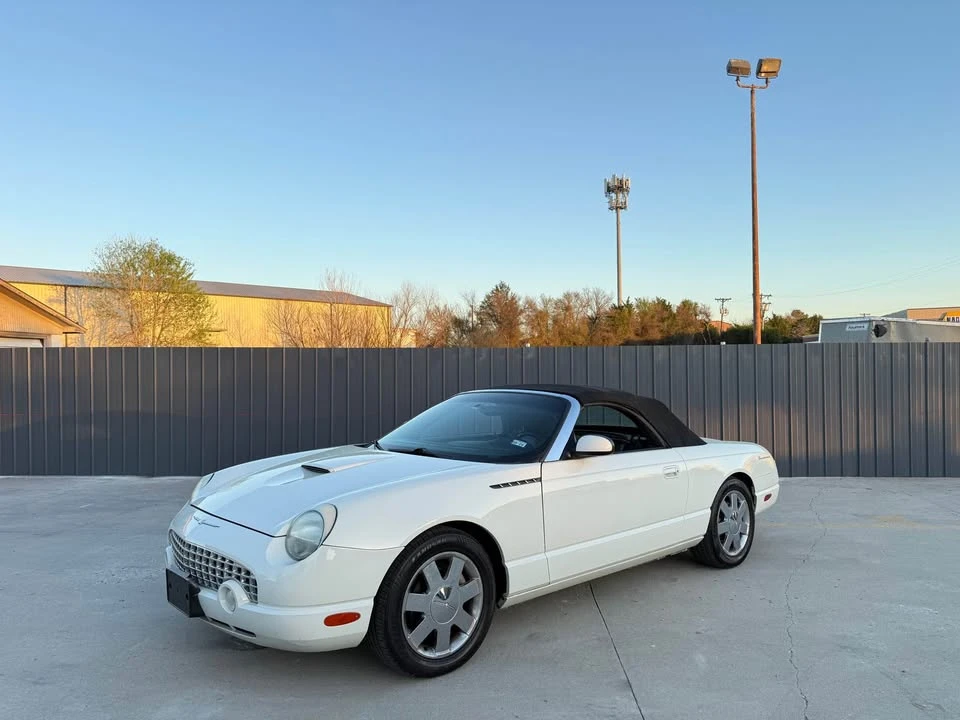 2002 Ford Thunderbird 11th Gen - Image 13 of 20