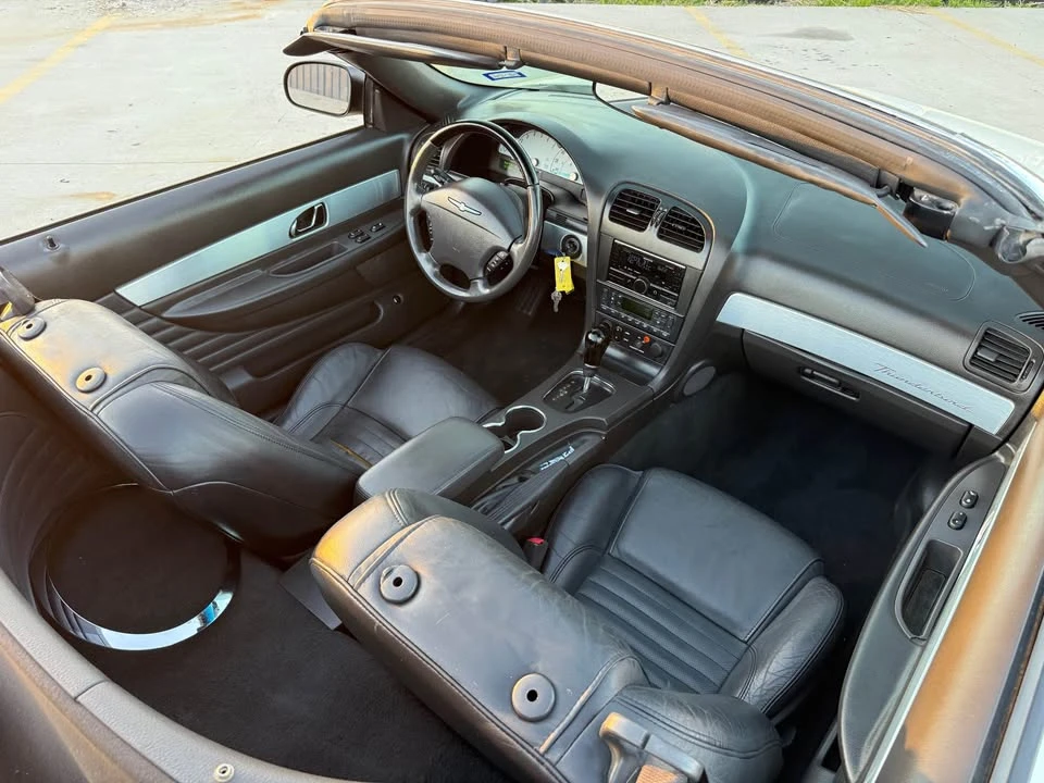 2002 Ford Thunderbird 11th Gen - Image 10 of 20