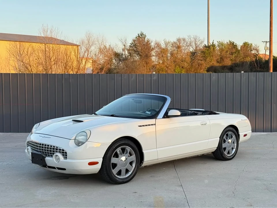 2002 Ford Thunderbird 11th Gen - Image 19 of 20