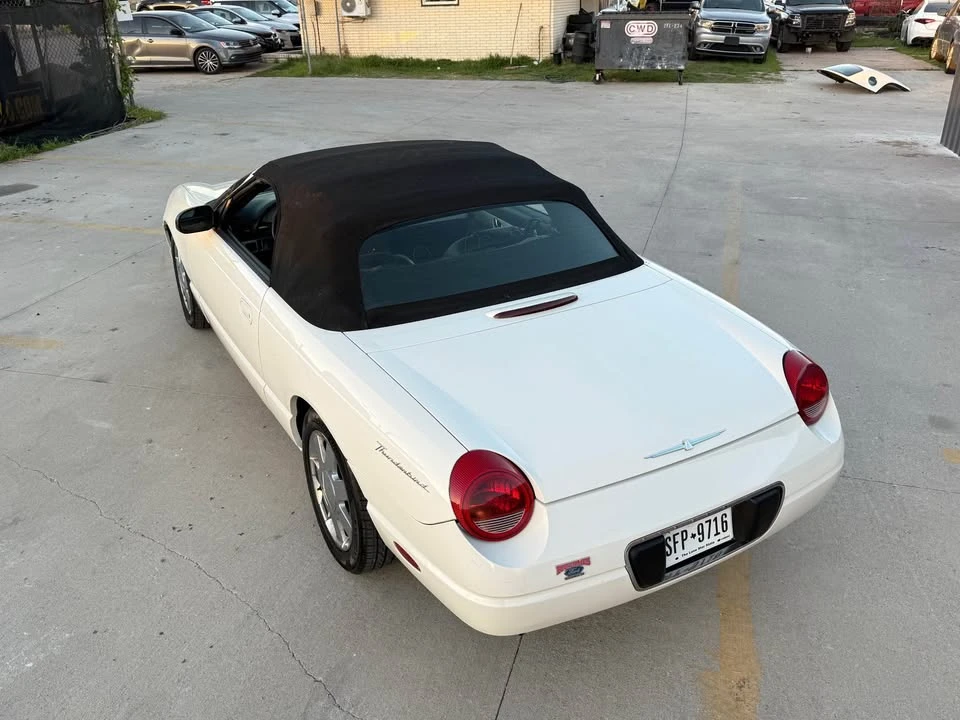 2002 Ford Thunderbird 11th Gen - Image 14 of 20