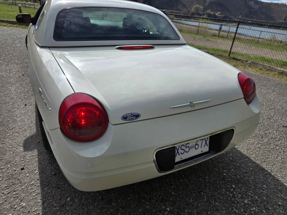 2002 Ford Thunderbird 11th Gen - Image 4 of 5
