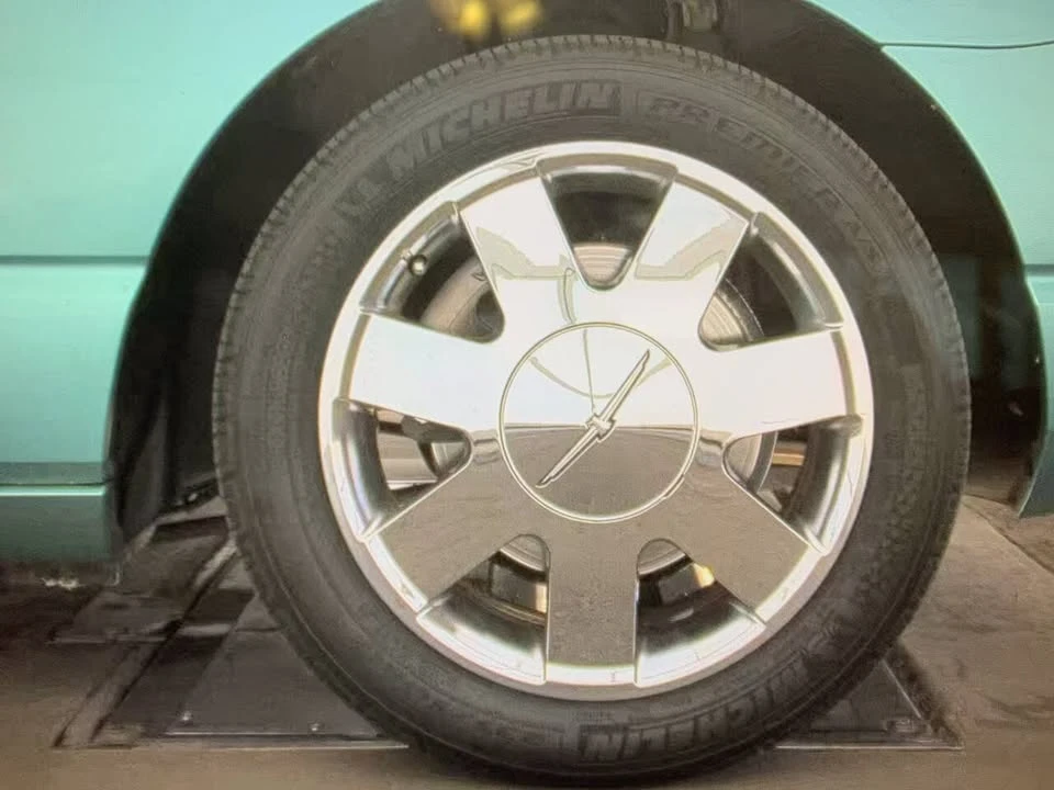 2002 Ford Thunderbird 11th Gen - Image 14 of 19