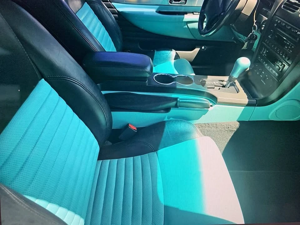 2002 Ford Thunderbird 11th Gen - Image 11 of 19