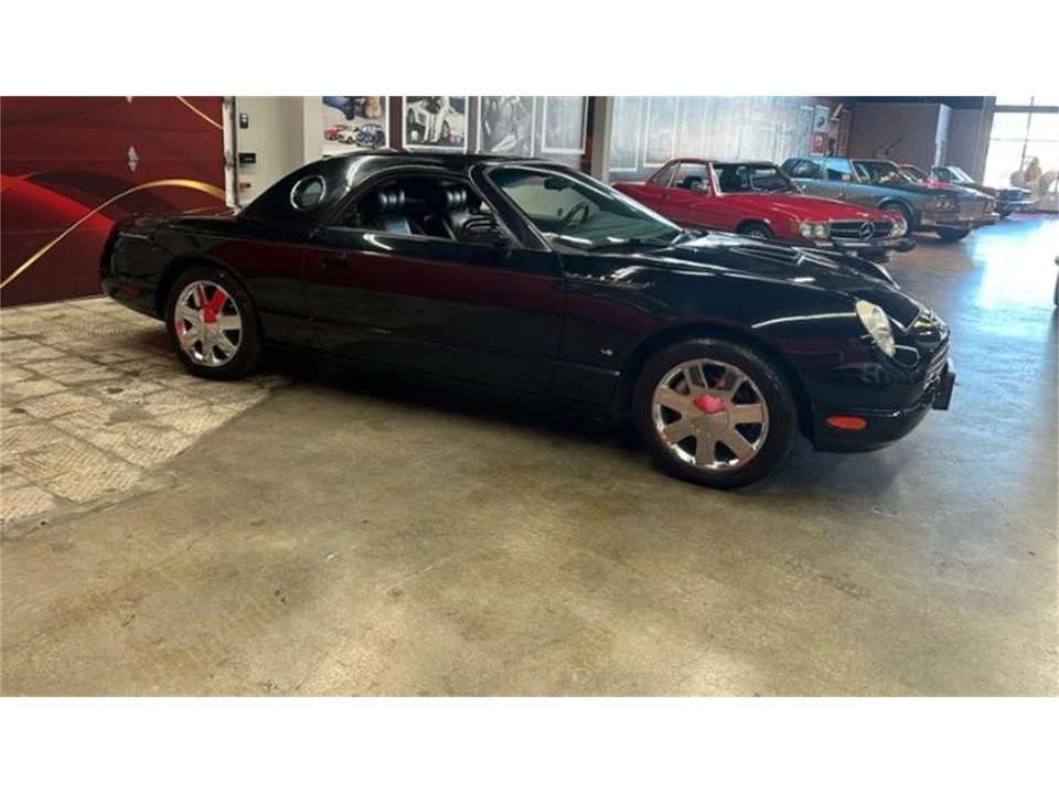 2002 Ford Thunderbird 11th Gen - Image 3 of 22
