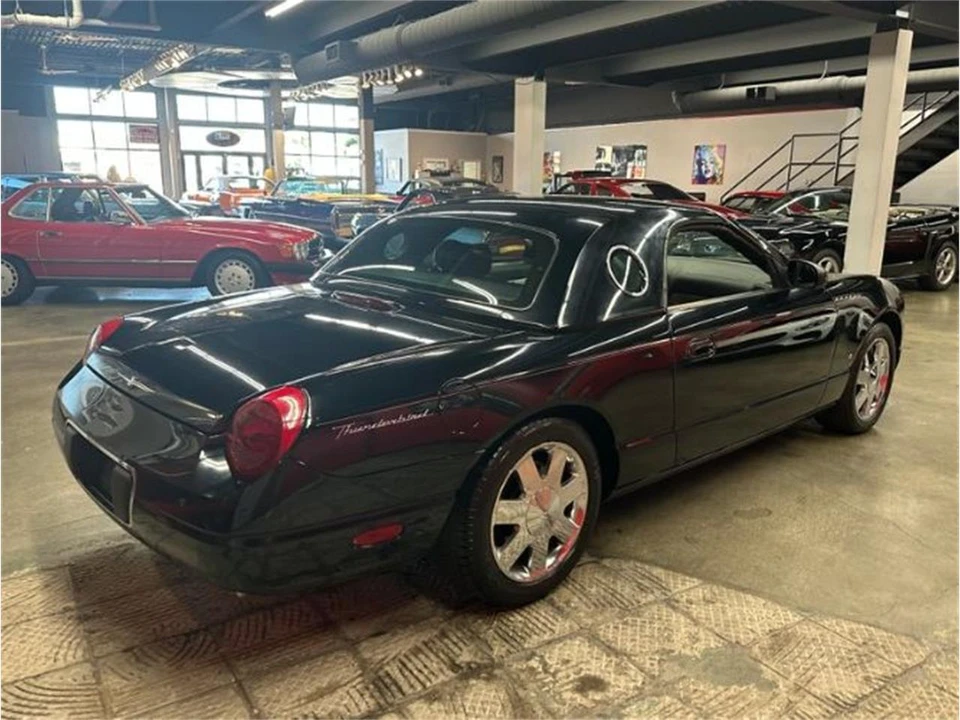2002 Ford Thunderbird 11th Gen - Image 21 of 22
