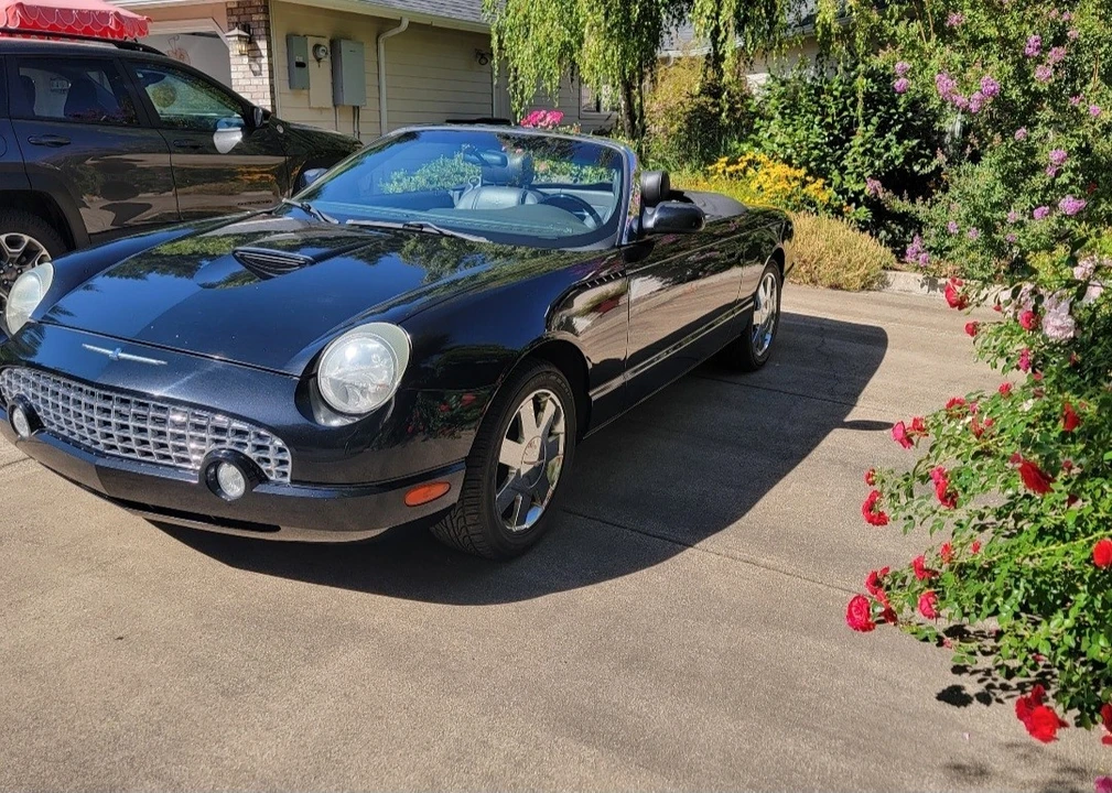 2002 Ford Thunderbird 11th Gen - Image 2 of 17
