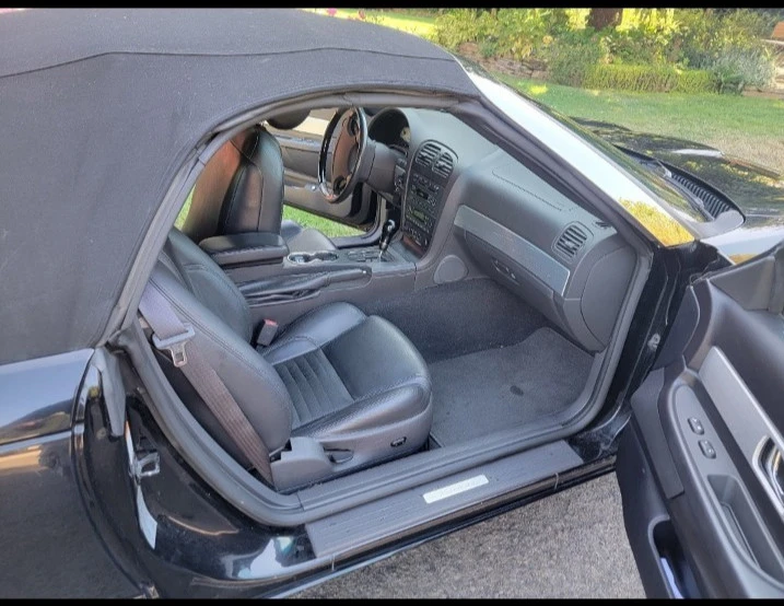 2002 Ford Thunderbird 11th Gen - Image 16 of 17