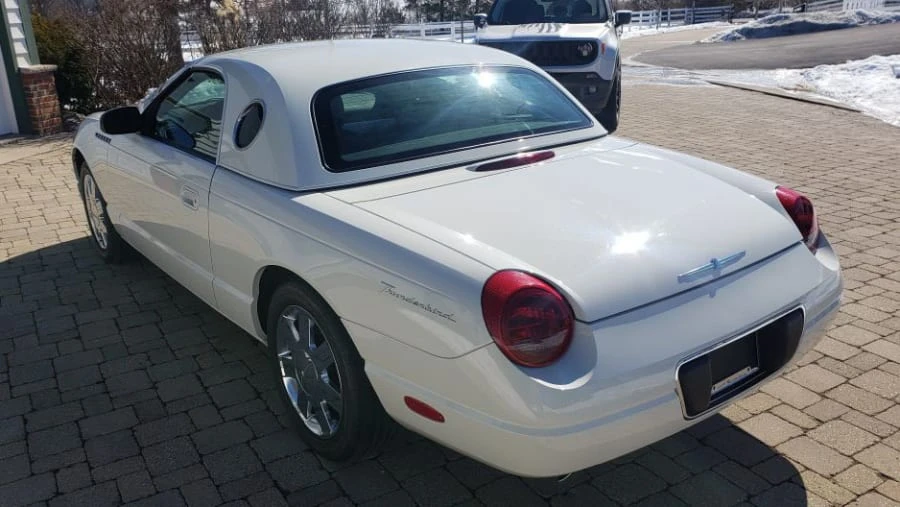 2002 Ford Thunderbird 11th Gen - Image 14 of 28