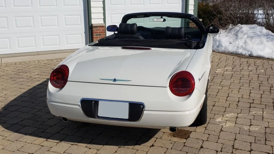 2002 Ford Thunderbird 11th Gen - Image 17 of 28