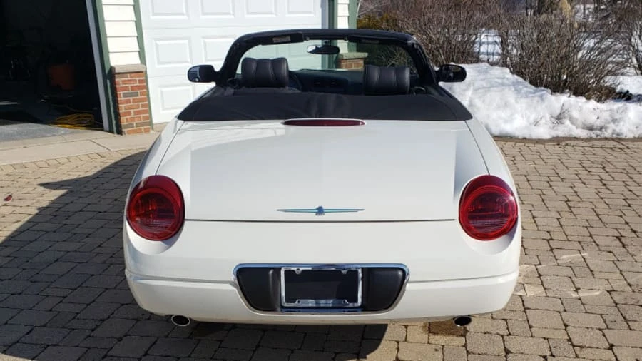2002 Ford Thunderbird 11th Gen - Image 22 of 28