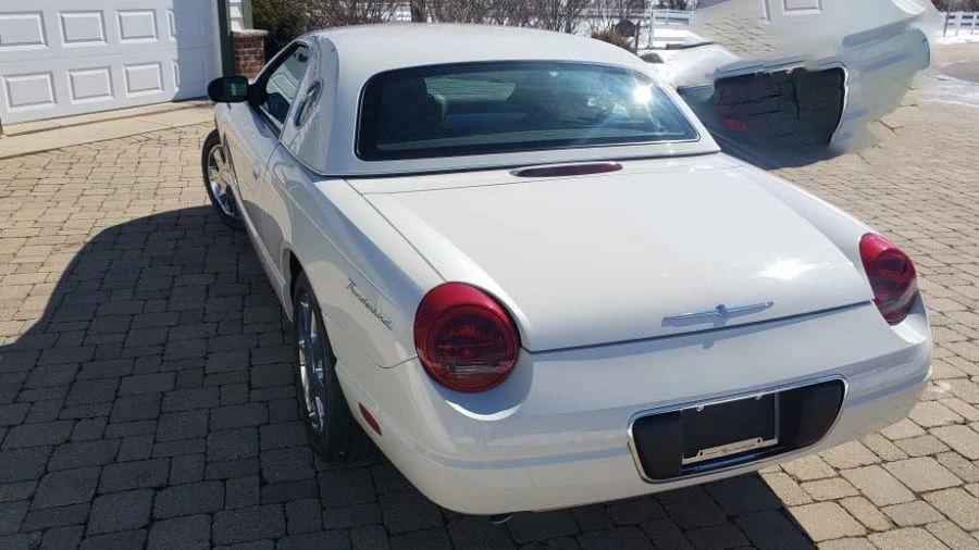 2002 Ford Thunderbird 11th Gen - Image 25 of 28