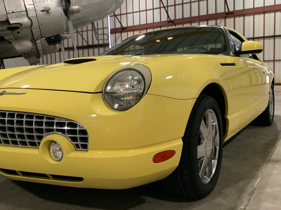 2002 Ford Thunderbird 11th Gen - Image 11 of 31