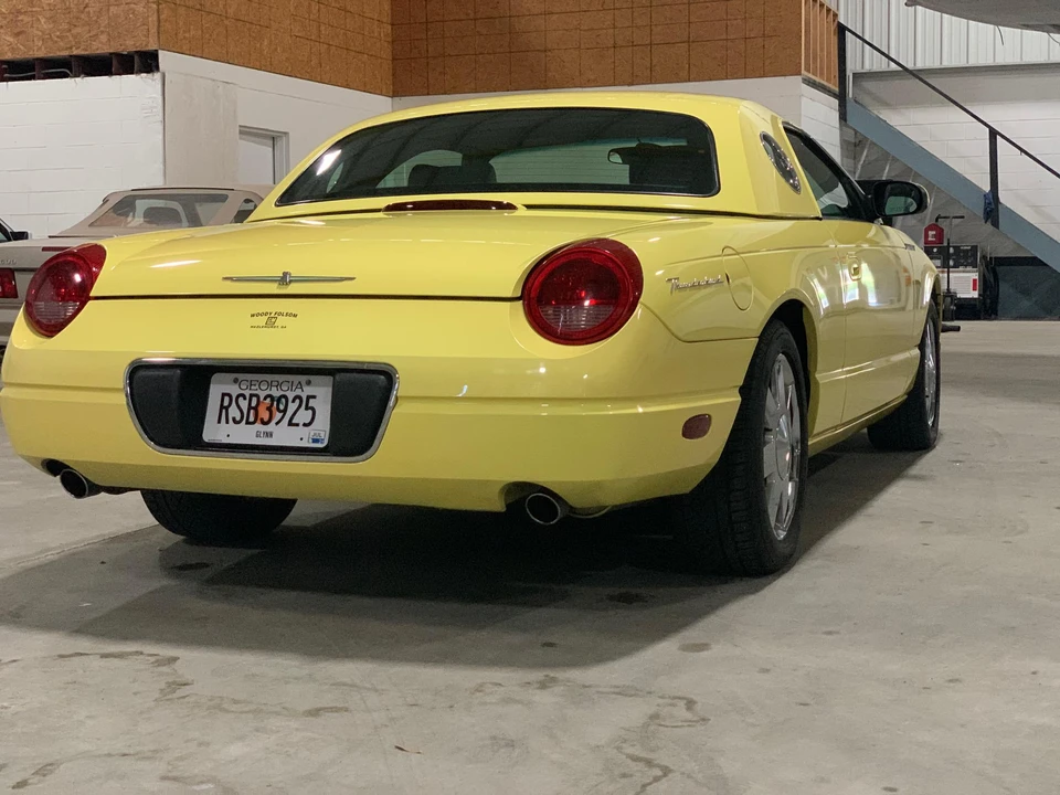 2002 Ford Thunderbird 11th Gen - Image 3 of 31