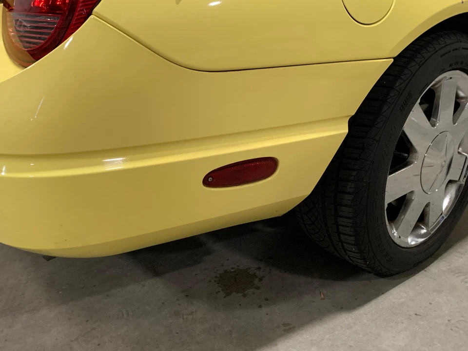 2002 Ford Thunderbird 11th Gen - Image 25 of 31