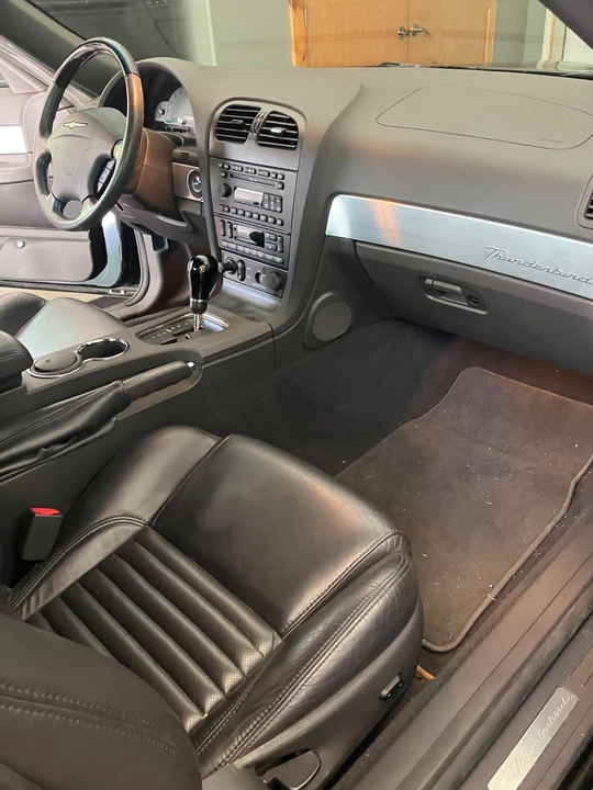 2002 Ford Thunderbird 11th Gen - Image 6 of 8