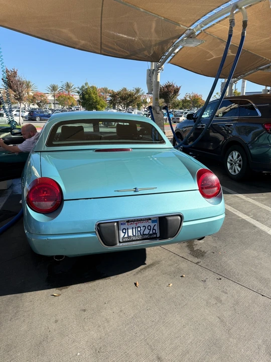 2002 Ford Thunderbird 10th Gen - Image 4 of 13