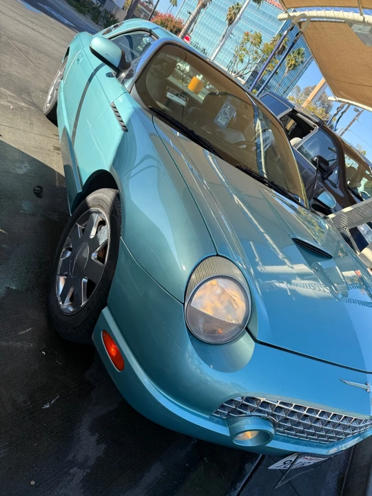 2002 Ford Thunderbird 10th Gen - Image 2 of 13