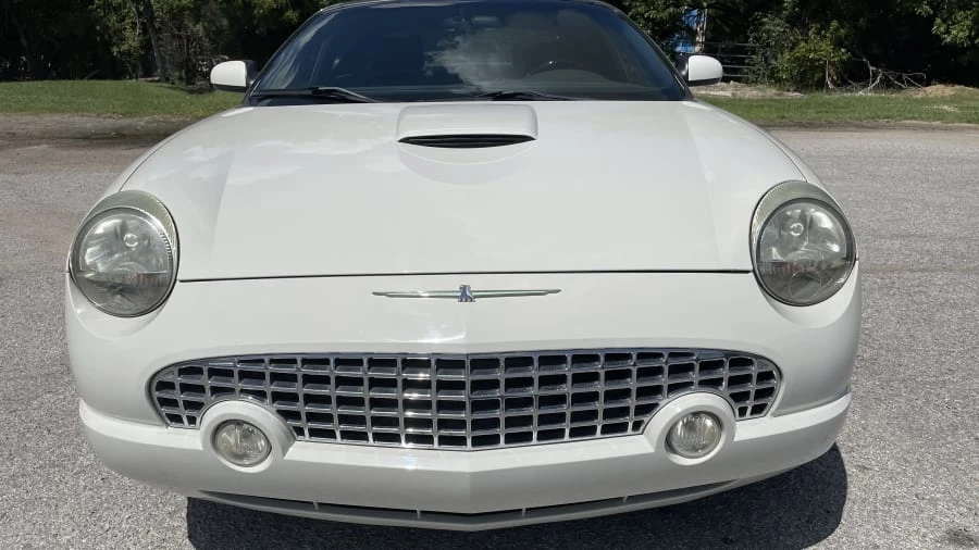2002 Ford Thunderbird 11th Gen - Image 12 of 23