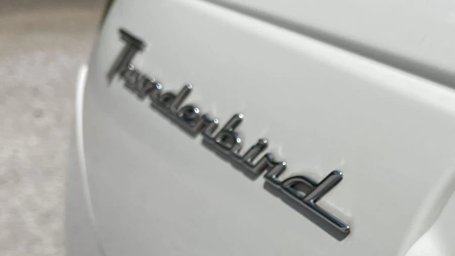 2002 Ford Thunderbird 11th Gen - Image 16 of 23